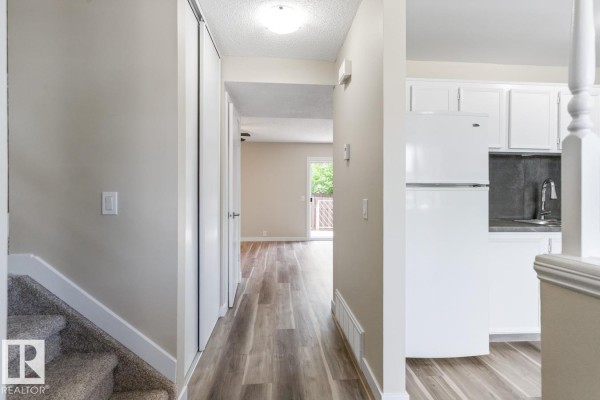 Primary Bedroom - 3159 138 Av Nw, Edmonton, AB T5Y1R1 Photo 5