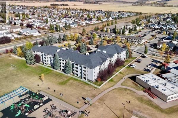 Bedroom - 316, 60 Lawford Avenue, Red Deer, AB T4R3E9 Photo 2