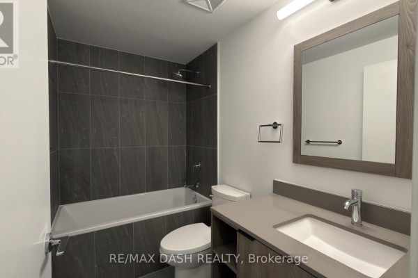 316 - 1007 The Queensway Avenue, Toronto, ON M8Z0H4 Photo 3