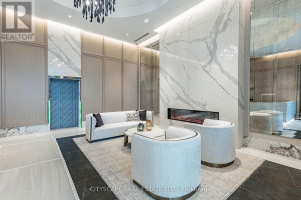 Living room - 316 - 2450 Bloor Street W, Toronto, ON M6S0A9 Photo 4