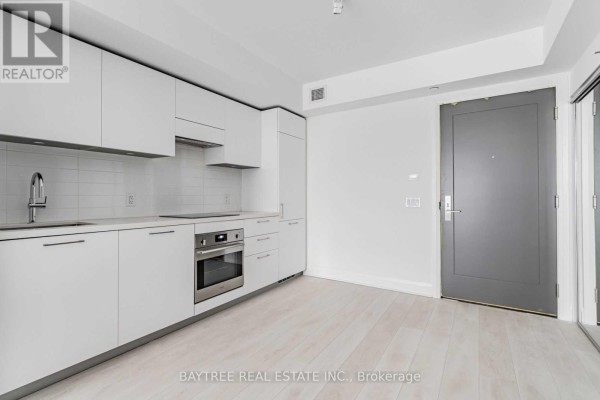 316 - 33 Frederick Todd Way, Toronto, ON M4G0C9 Photo 3