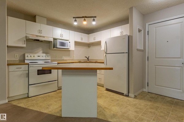 Bedroom 2 - #316 11325 83 St Nw, Edmonton, AB T5B4E5 Photo 5
