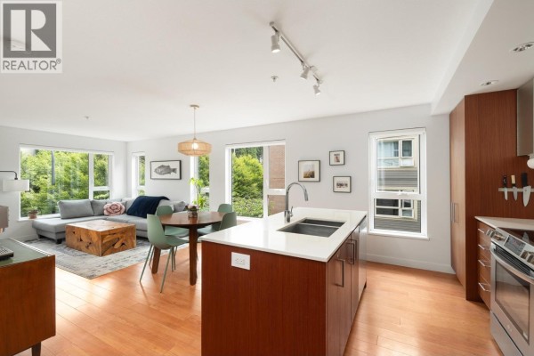 316 221 E 3rd Street, North Vancouver, BC V7L0C1 Photo 5