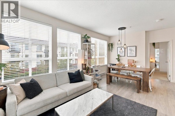 316 611 Regan Avenue, Coquitlam, BC V3J0E5 Photo 4