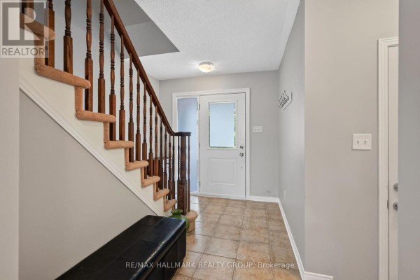316 Aldworth Private, Ottawa, ON K2S0M9 Photo 3