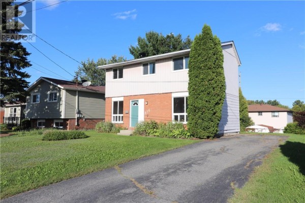 Bedroom - 316 Catherine Drive, Greater Sudbury, ON P3L1G7 Photo 2