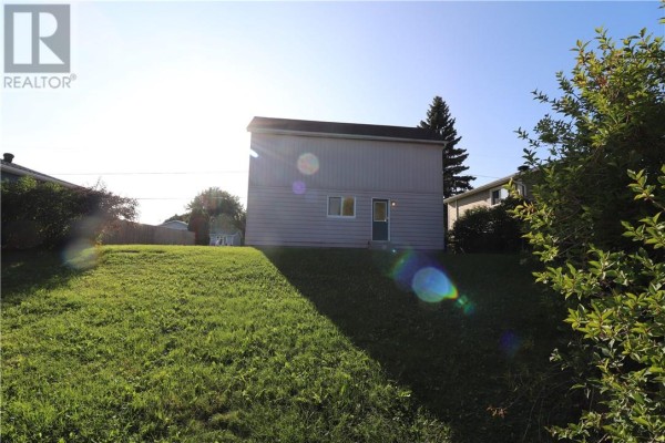 Bedroom - 316 Catherine Drive, Greater Sudbury, ON P3L1G7 Photo 3