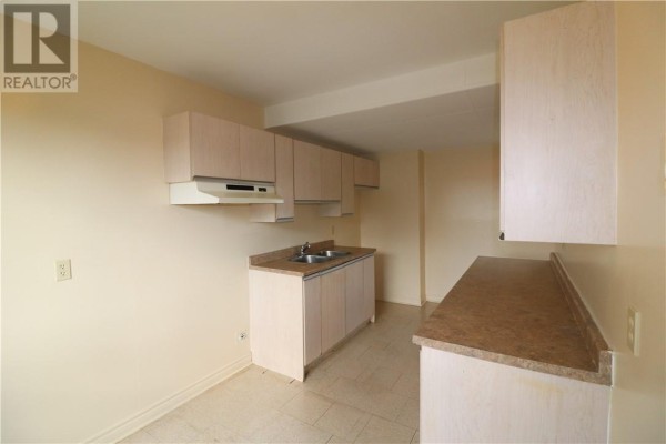 Eat in kitchen - 316 Catherine Drive, Greater Sudbury, ON P3L1G7 Photo 5