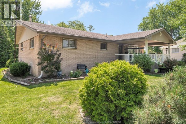 316 East Ruscom River Road, St  Joachim, ON, photo 3