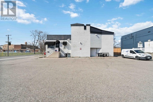 316 Talfourd Street E, Sarnia, ON N7T3B3 Photo 4