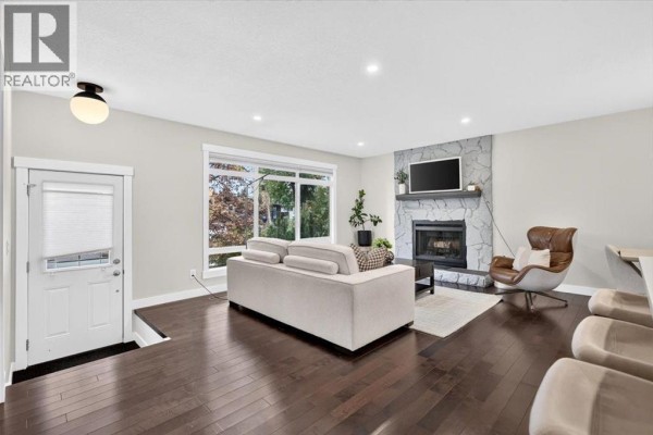 Bedroom - 316 Wascana Road Se, Calgary, AB T2J1H8 Photo 5