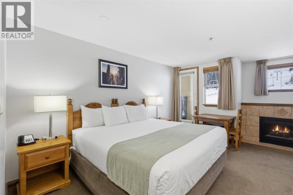 3160 Creekside Way Unit# 204, Sun Peaks, BC V0E5N0 Photo 4