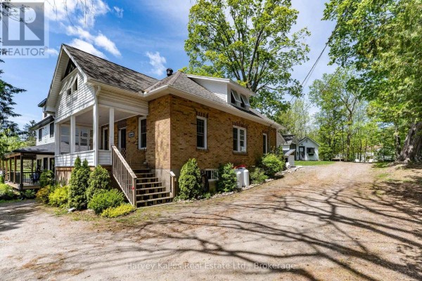 3160 Muskoka 169 Road, Muskoka Lakes, ON P0C1A0 Photo 4