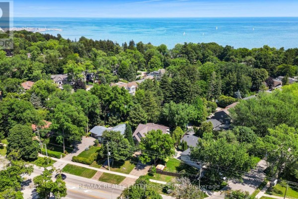 3168 Lakeshore Road W, Oakville, ON, photo 2