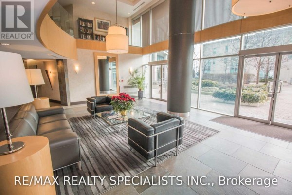 Dining room - 317 - 5 Marine Parade Drive, Toronto, ON M8V4B4 Photo 2