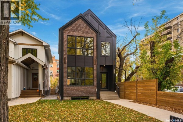 317 11th Street E, Saskatoon, SK, photo 2