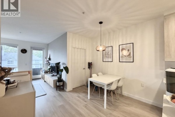 317 7579 16th Street, Burnaby, BC V3N0H7 Photo 5