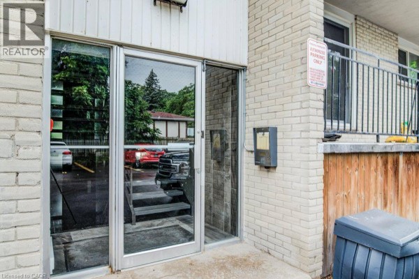 317 Erb Street W Unit# 3, Waterloo, ON, photo 3