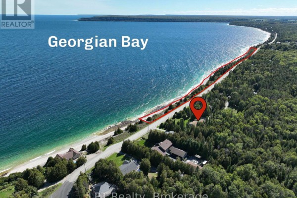 Bedroom - 317 Isthmus Bay Road, Northern Bruce Peninsula, ON N0H1W0 Photo 2