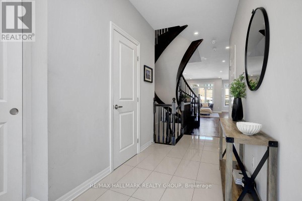 Family room - 317 Lysander Place, Ottawa, ON K1K3X8 Photo 2