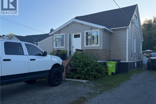 Workshop - 317 Moody Street, Sault Ste  Marie, ON P6C3Z9 Photo 2