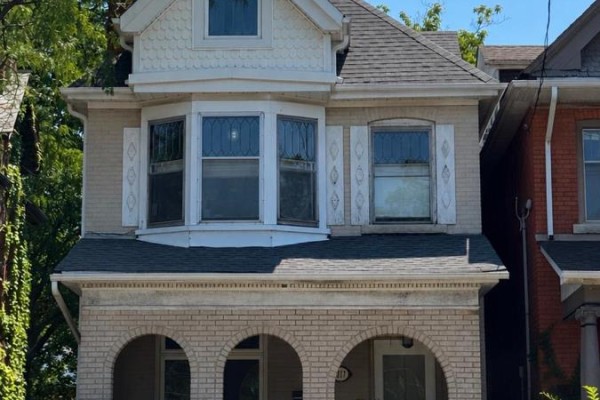 317 Queen Street S, Hamilton, ON, photo 2