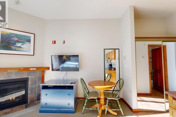 3170 Creekside Way Unit# 201, Sun Peaks, BC V0E5N0 Photo 5