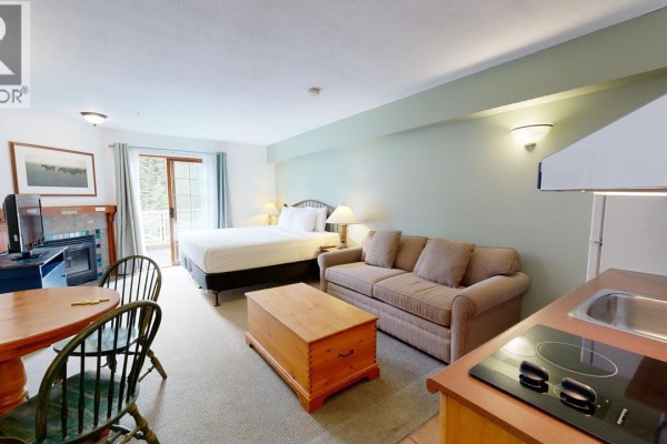 3170 Creekside Way Unit# 323, Sun Peaks, BC V0E5N0 Photo 5