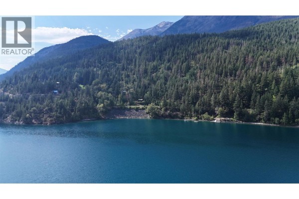 3170 Ponderosa Road, Pemberton, BC V0N1L0 Photo 4