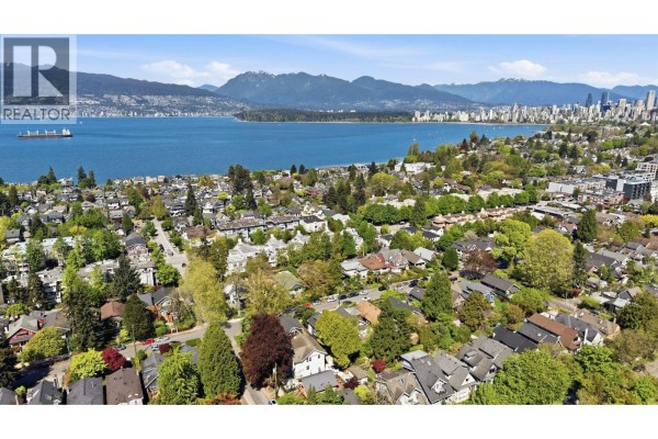 3174 W 5th Avenue, Vancouver, BC V6K1V2 Photo 5