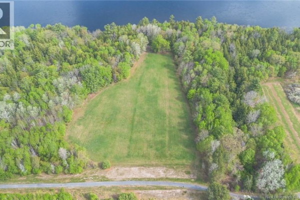 105 Starview Drive Road, Fredericton, NB E3C1R2 Photo 5