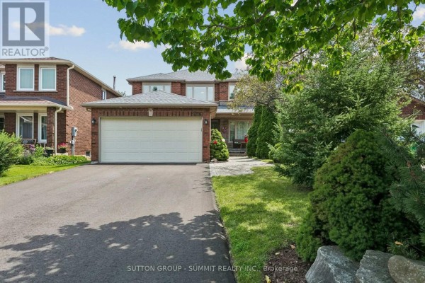 Kitchen - 3176 Dovetail Mews, Mississauga, ON L5L5K4 Photo 2