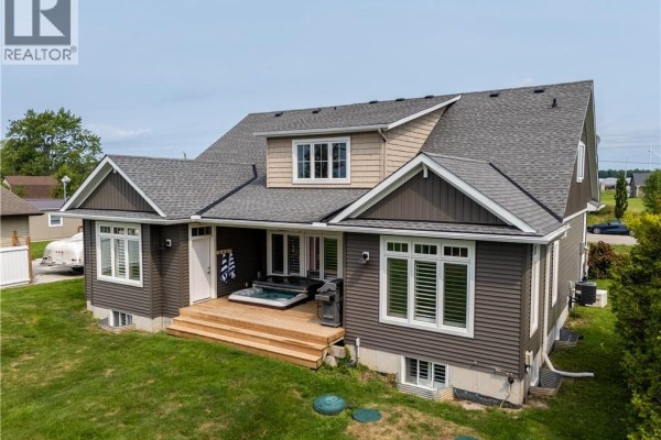 3176 Lakeshore Road, Dunnville, ON, photo 2