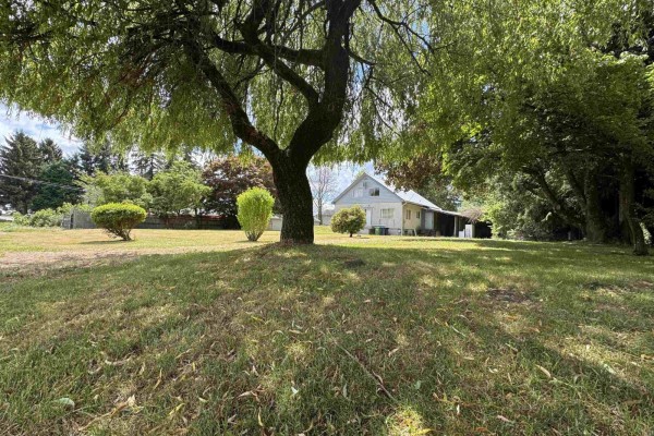 3177 Lefeuvre Road, Abbotsford, BC V4X1M5 Photo 3