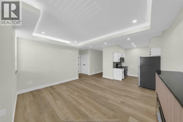 3177 Riverside Drive Unit# 305, Windsor, ON, photo 2
