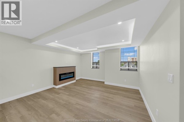3177 Riverside Drive Unit# 305, Windsor, ON, photo 3