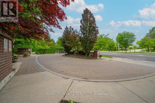 318 - 233 Beecroft Road, Toronto, ON M2N6Z9 Photo 5
