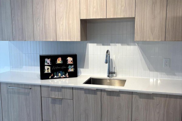 Bathroom - 318 - 2501 Saw Whet Boulevard, Oakville, ON L6M5N2 Photo 4