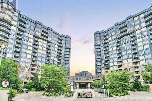 318 - 33 Cox Boulevard, Markham