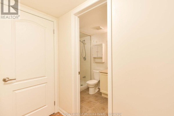 318 - 60 Mulligan Lane, Wasaga Beach, ON, photo 2