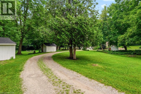 Recreation room - 318 10th Concession Road E, Freelton, ON L8B1H6 Photo 5