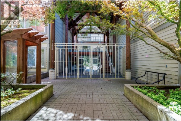 318 1120 Tsatsu Shores Drive, Delta, BC V4M4G3 Photo 5
