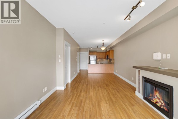 318 1336 Main Street, Squamish, BC, photo 3