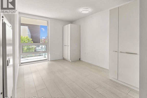 318 180 E 2nd Avenue, Vancouver, BC V5T0K4 Photo 2