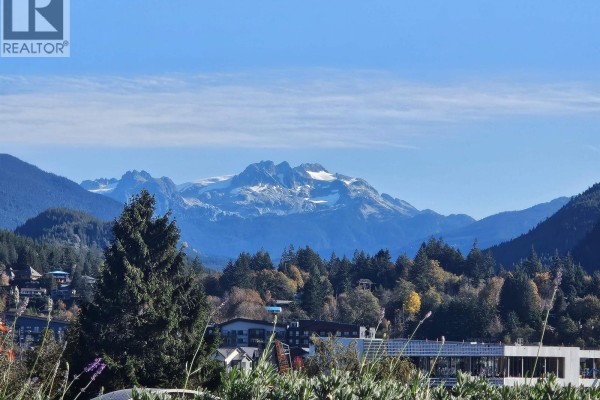 318 37881 Cleveland Avenue, Squamish, BC V8B0Z7 Photo 2