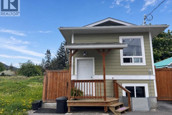 318 8th Avenue, Creston, BC, photo 2