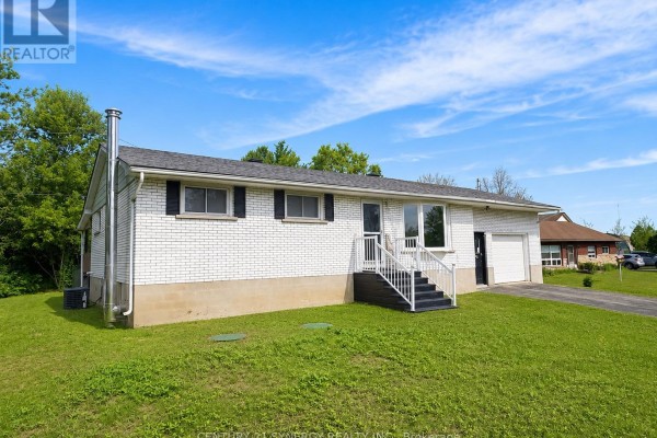 318 County Road 16 Road, Elizabethtown Kitley, ON, photo 3