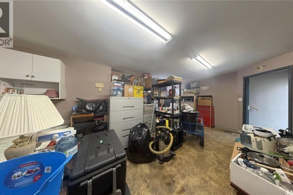 318 K Avenue S, Saskatoon, SK S7M2E1 Photo 5