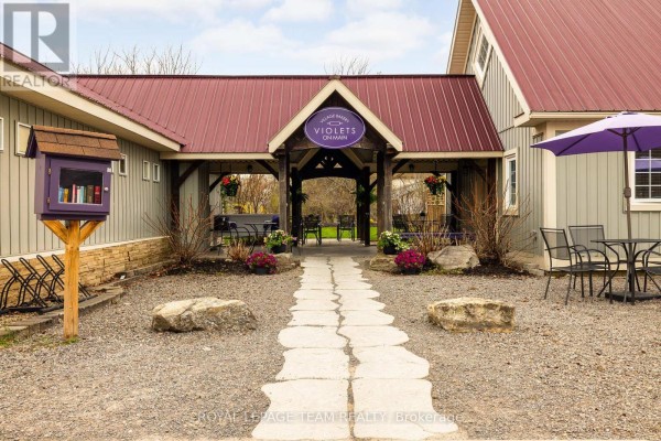 318 Main Street W, Merrickville Wolford, ON K0G1N0 Photo 4