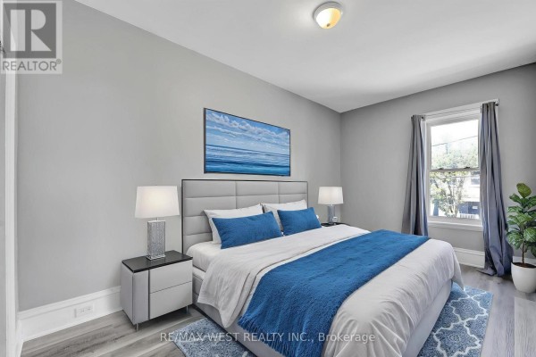 Bedroom 2 - 318 Simcoe Street, Woodstock, ON N4S1J3 Photo 5